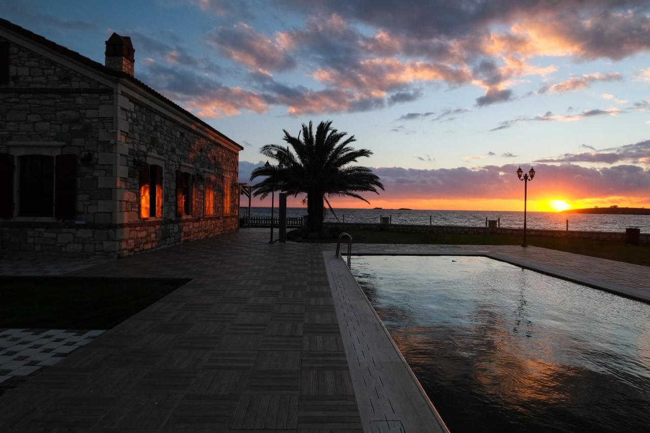 Lavantali Konak Otel Restoran Seferihisar Exterior foto